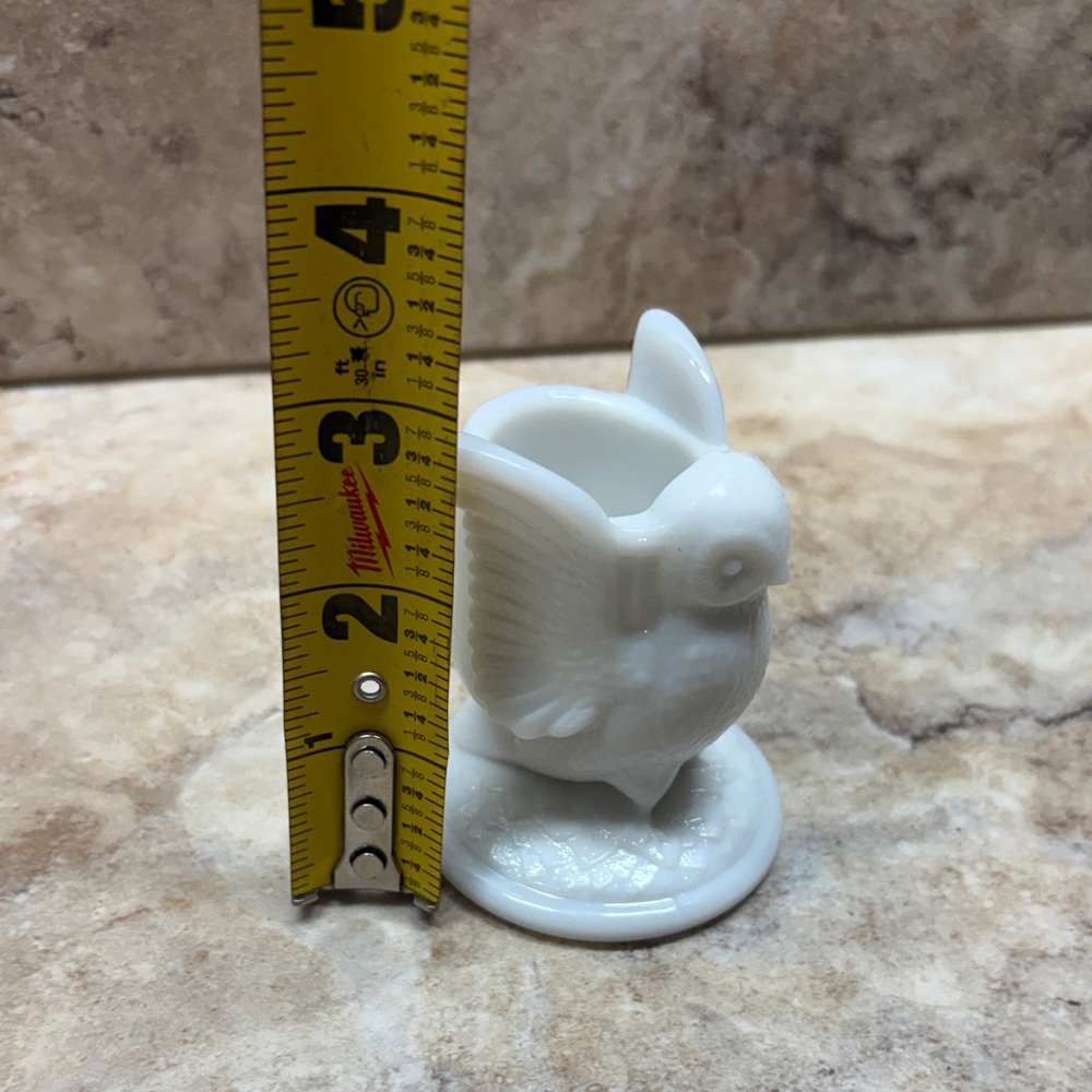 vintage Westmoreland milk glass owl toothpick holder / candle holder - Picture 7 of 8